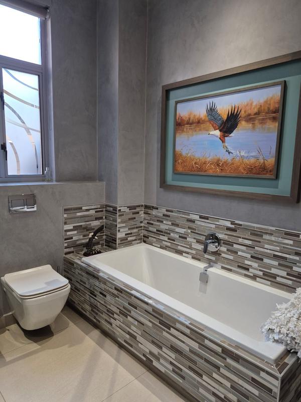 6 Bedroom Property for Sale in The Islands Estates North West